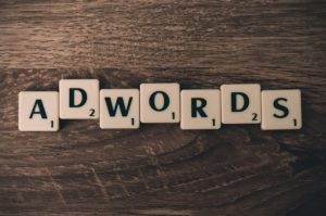 Znawca w dziedzinie kampani Adwords wspomoże i dostosuje właściwą strategie do twojego biznesu.